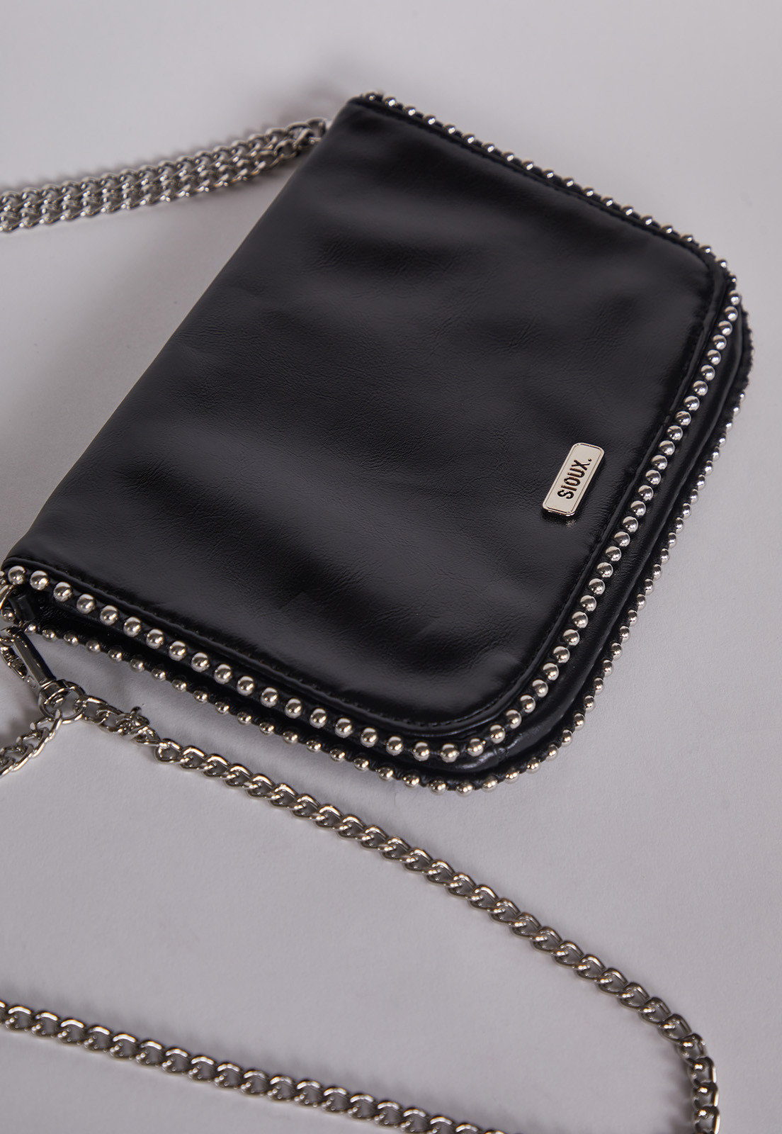 Cartera Bandolera Tachas Negro Sioux 1