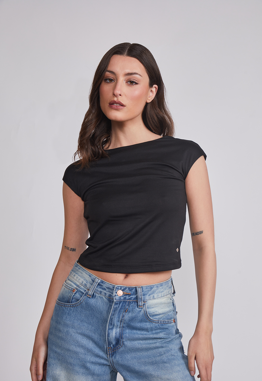 Polera Mujer Espalda Rebajada Negro Sioux 1