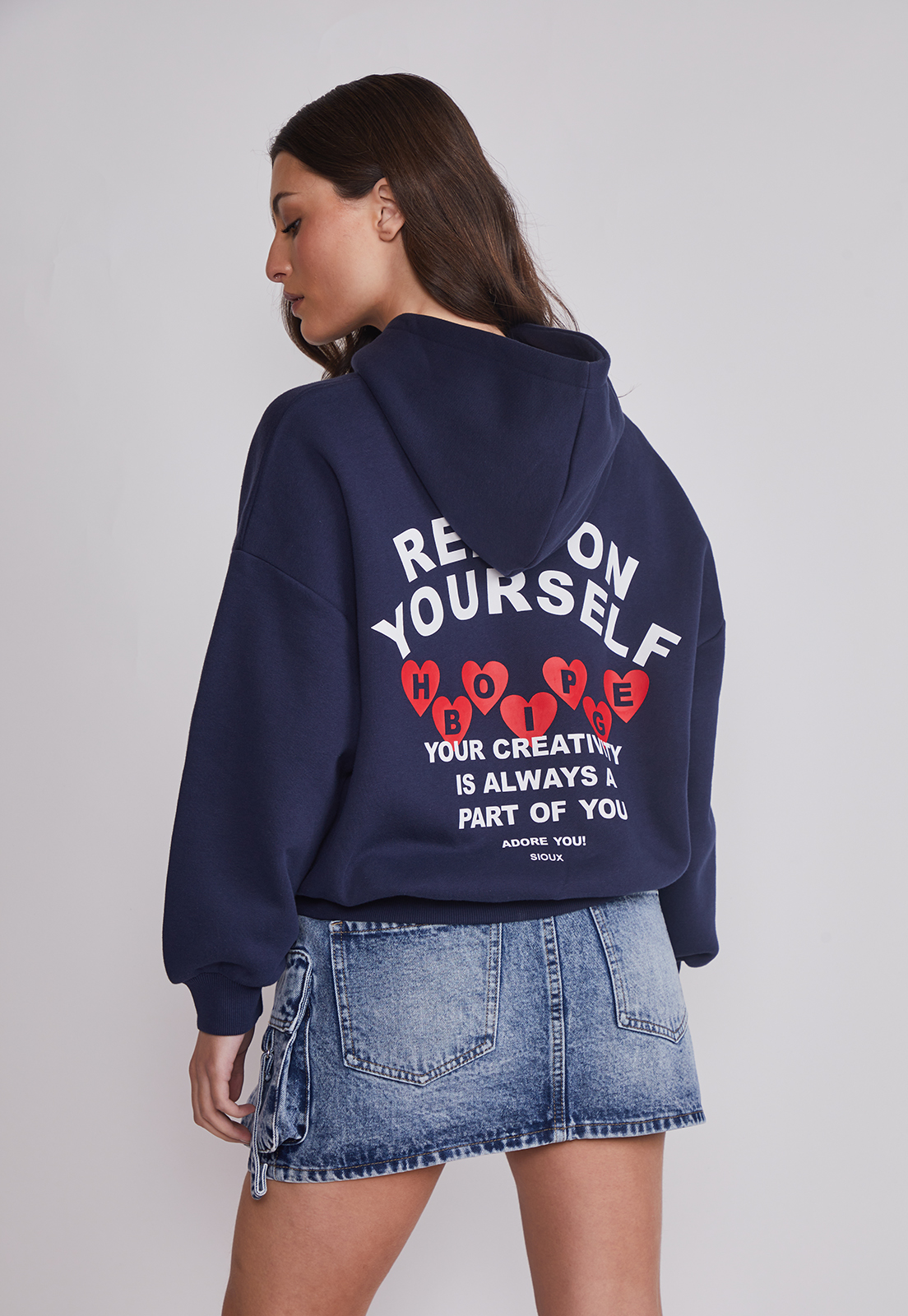 Polerón Mujer Estampado Espalda Azul Sioux 4