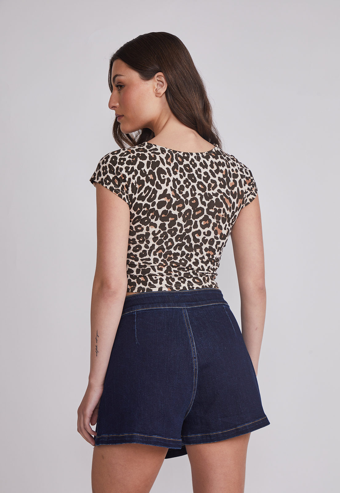 Polera Mujer Leopardo Beige Sioux 2