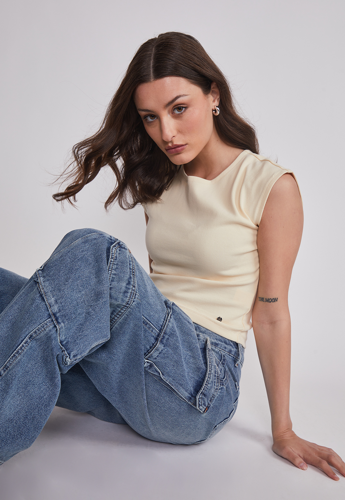 Jeans Mujer Cargo Tiro Medio Celeste Sioux 2