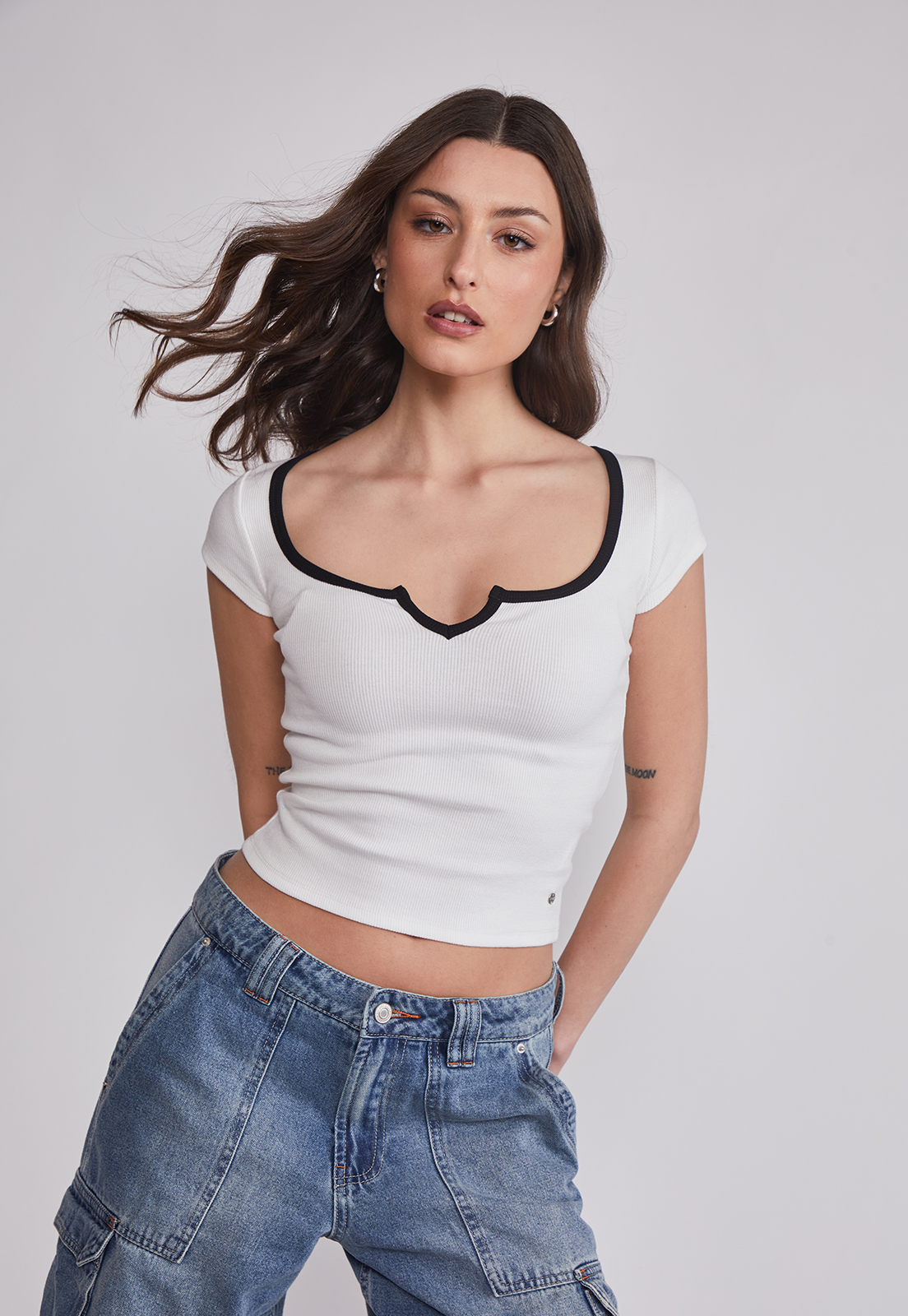 Polera Mujer Escote Contraste Blanco Sioux 4