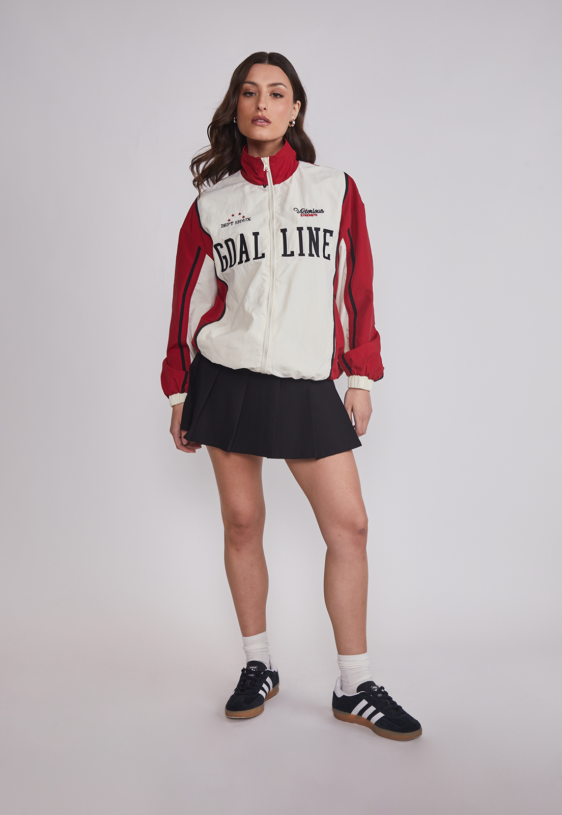 Falda Mujer Tiro Alto Tableada Negro Sioux 4