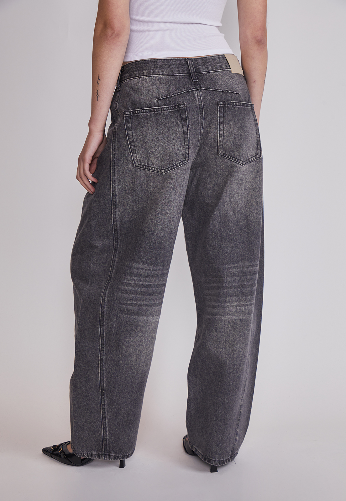 Jeans Mujer Baloon Costuras Gris Sioux 4