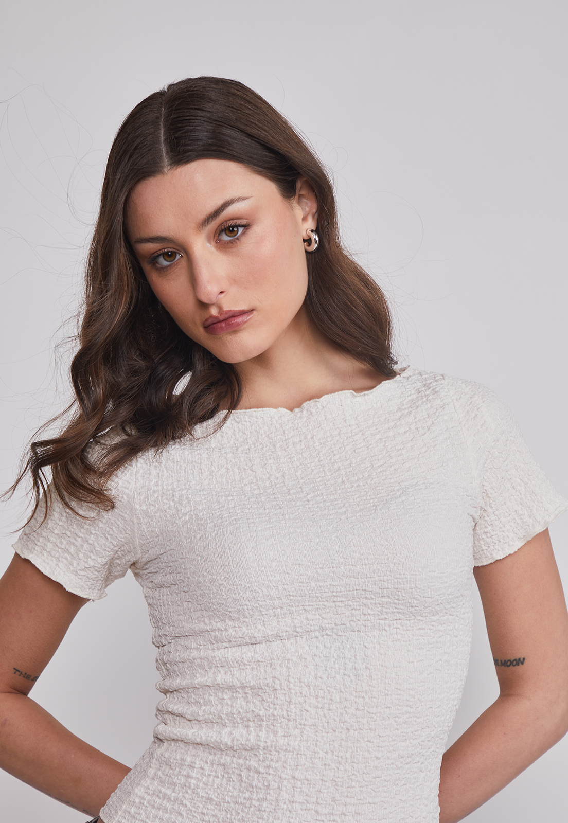 Polera Mujer Texturada Rulet Crudo Sioux 5