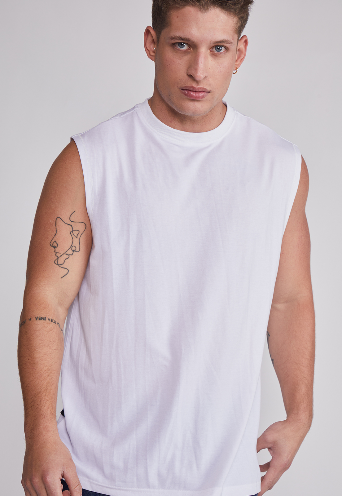 Polera Sin Manga Hombre Oversize Sport Blanco Sioux 5