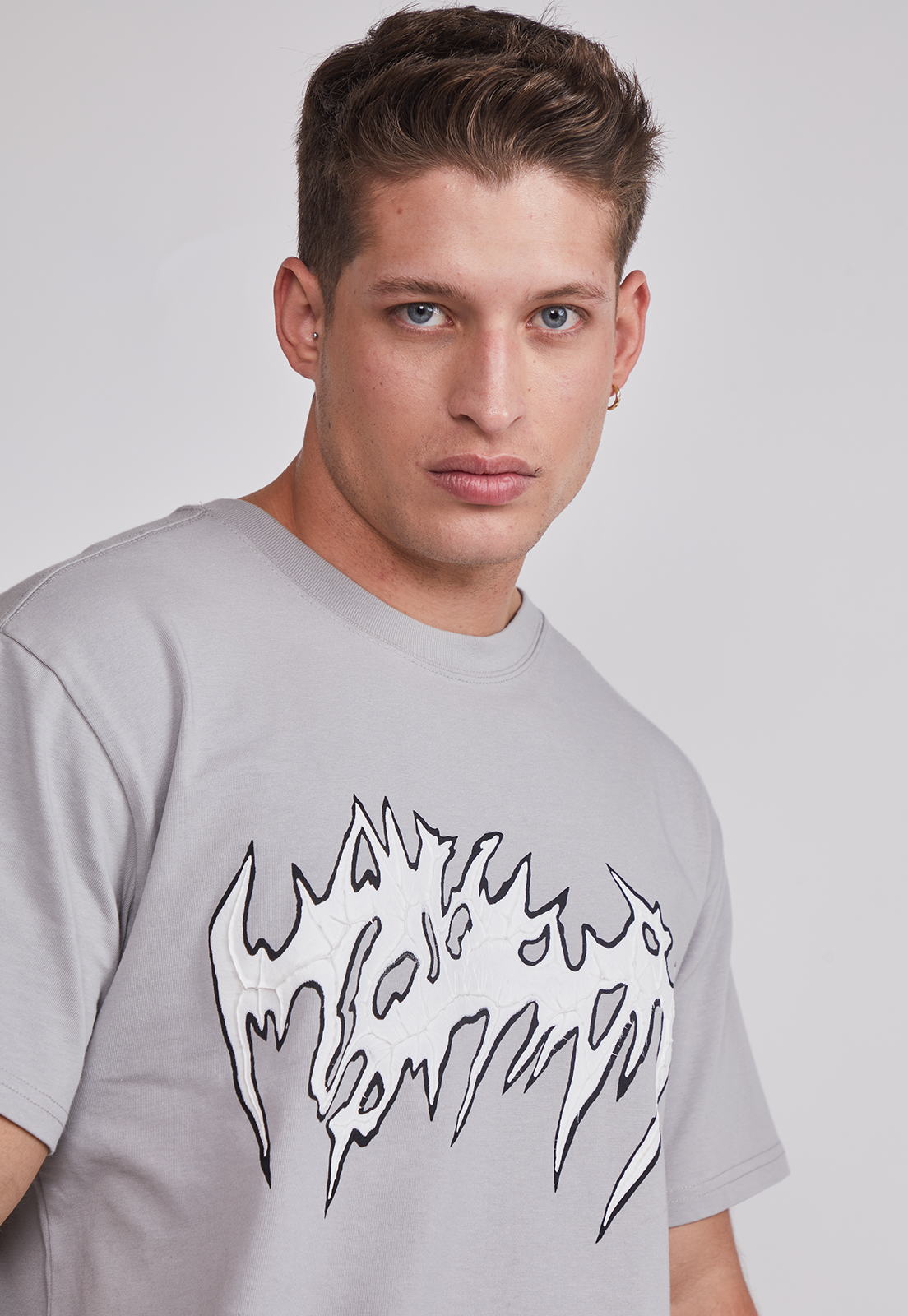 Polera Hombre Death 3D Gris Sioux 5