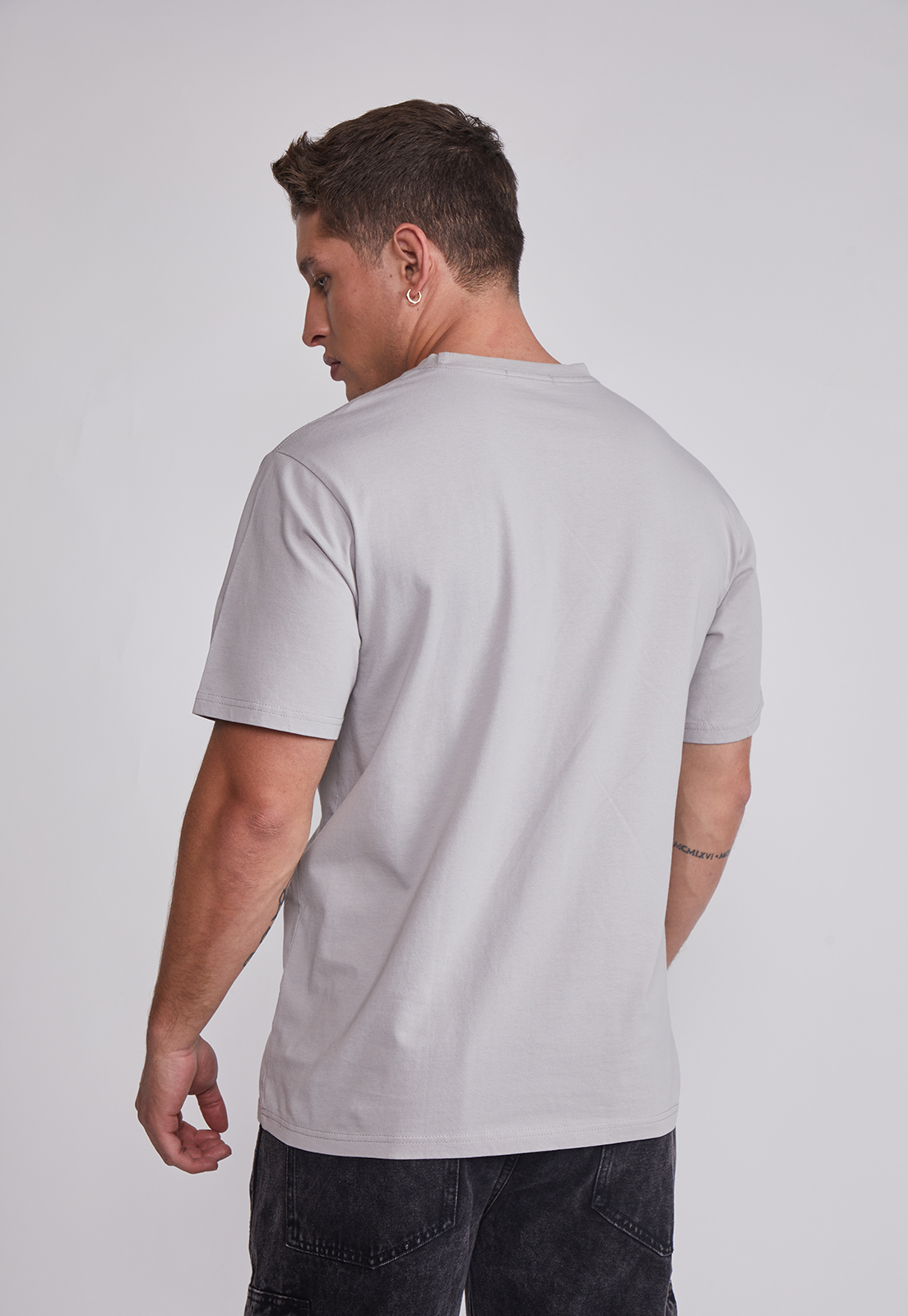 Polera Hombre Death Print Gris Sioux 2