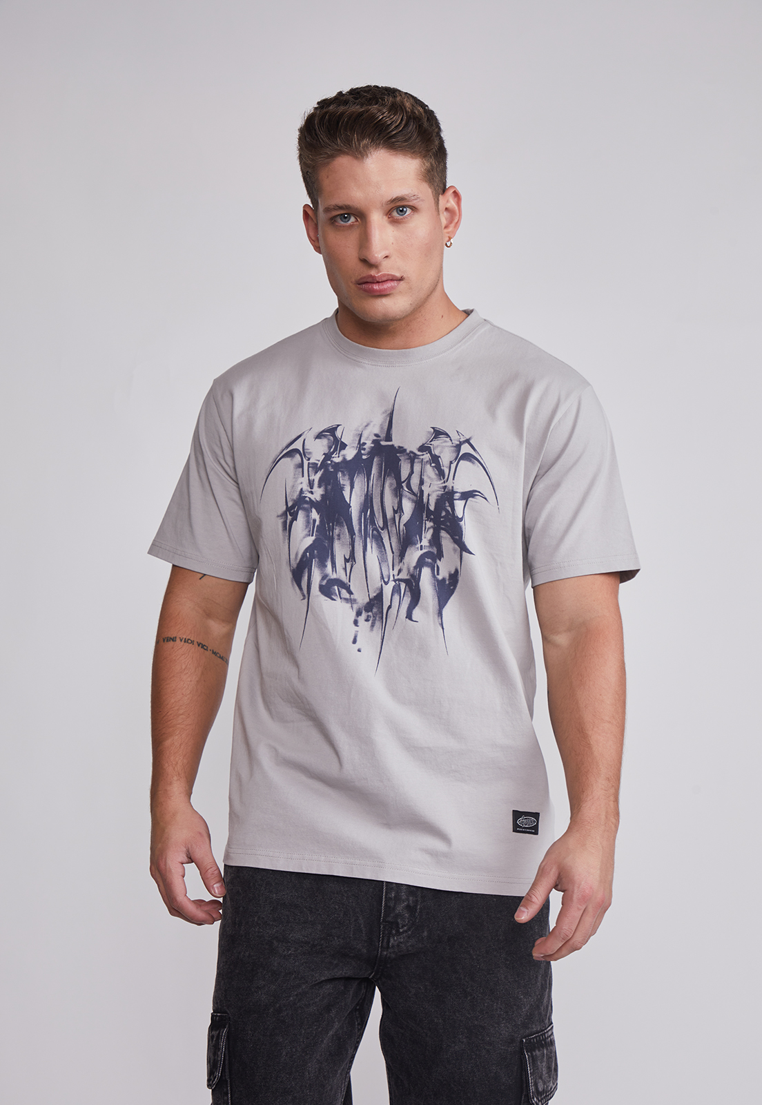 Polera Hombre Death Print Gris Sioux 1