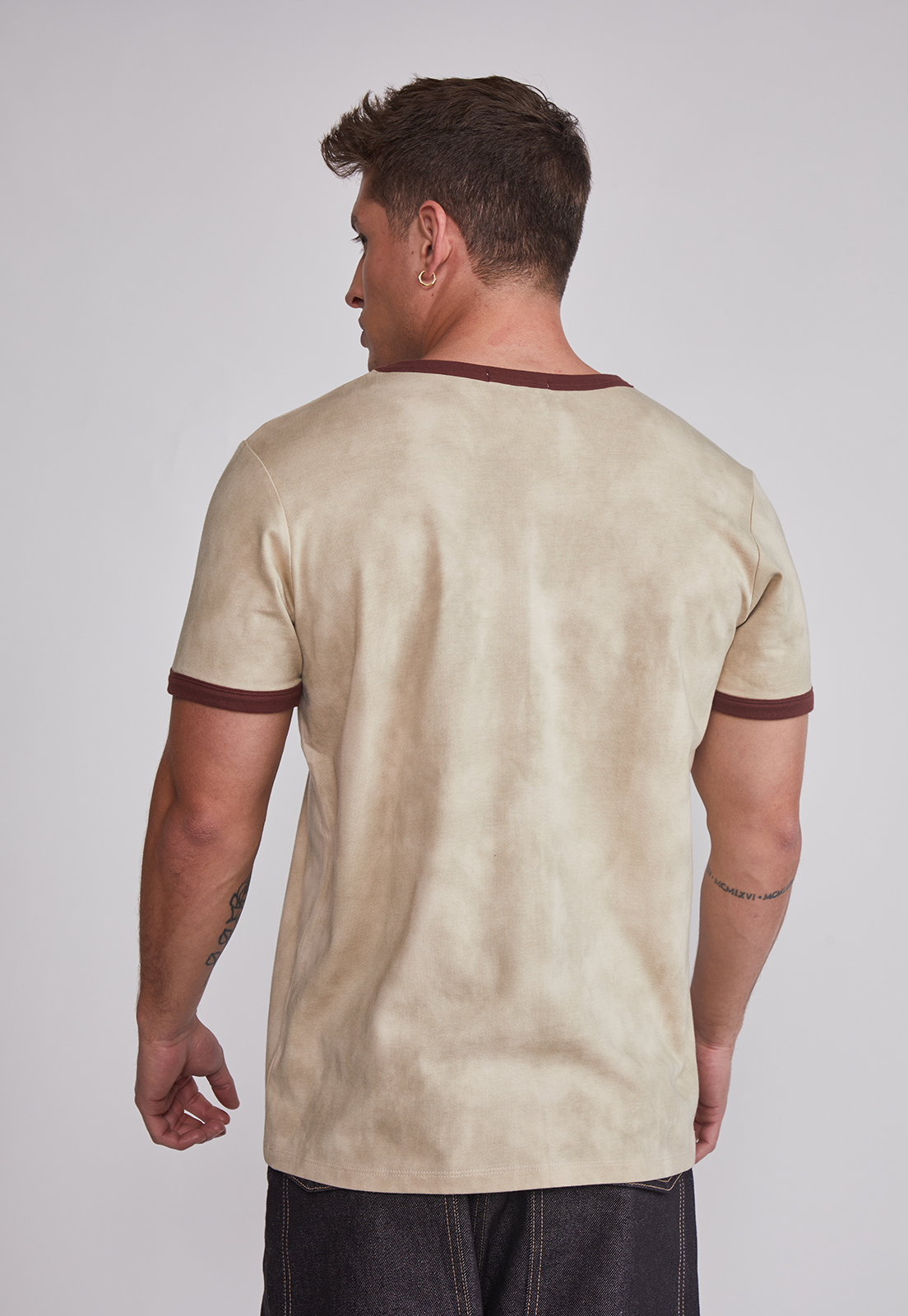 Polera Hombre West Boxy Beige Sioux 2