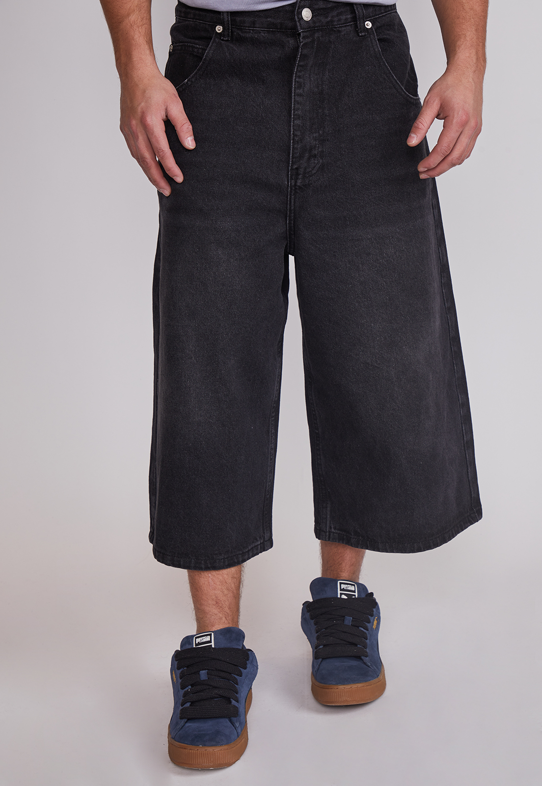 Bermuda Hombre Super Baggy Negro Sioux 1