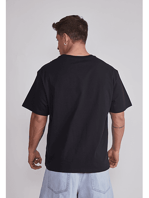 Polera Hombre Bordado Oversize Negro Sioux