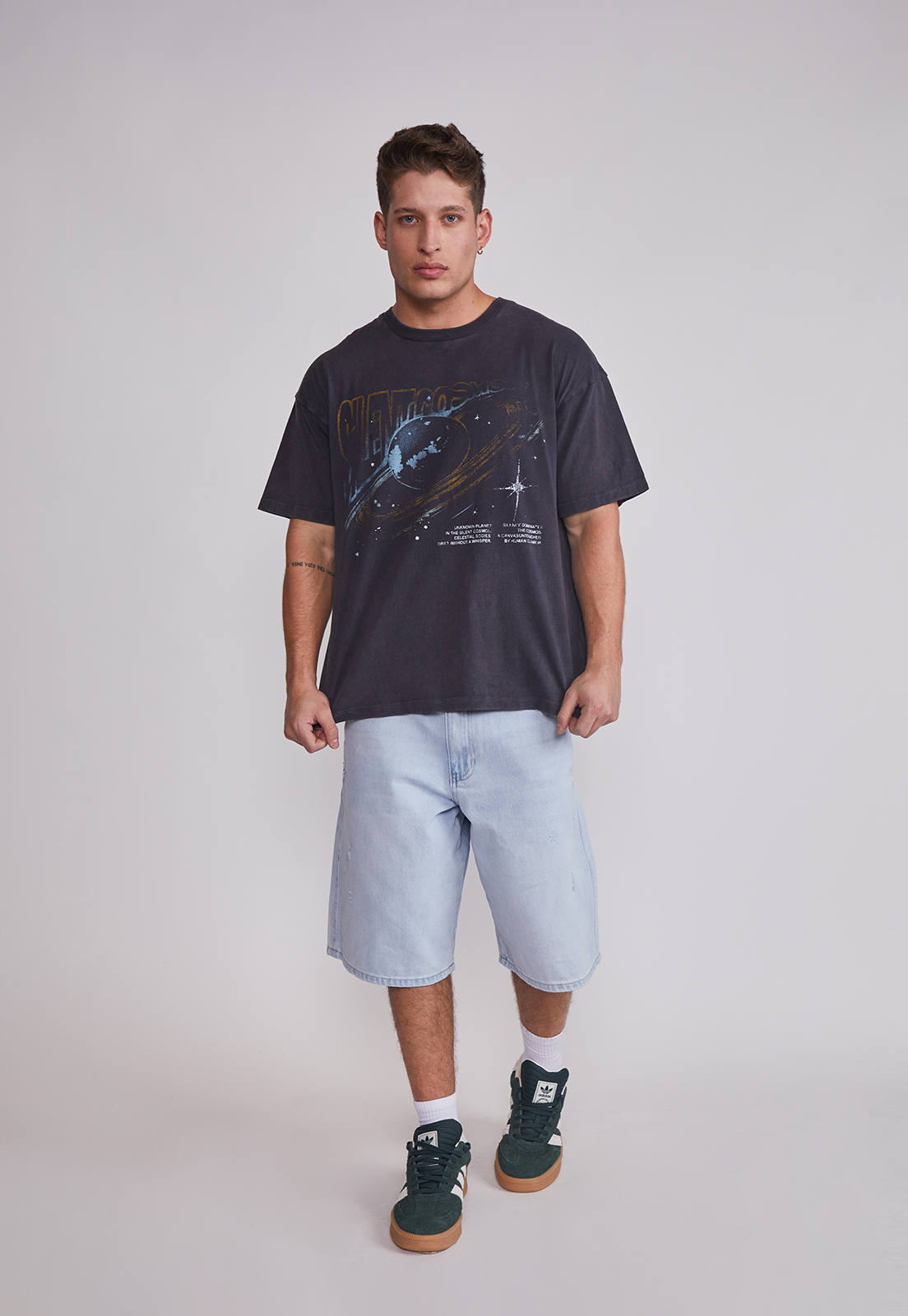 Polera Hombre Lavada Relaxed Negro Sioux 3