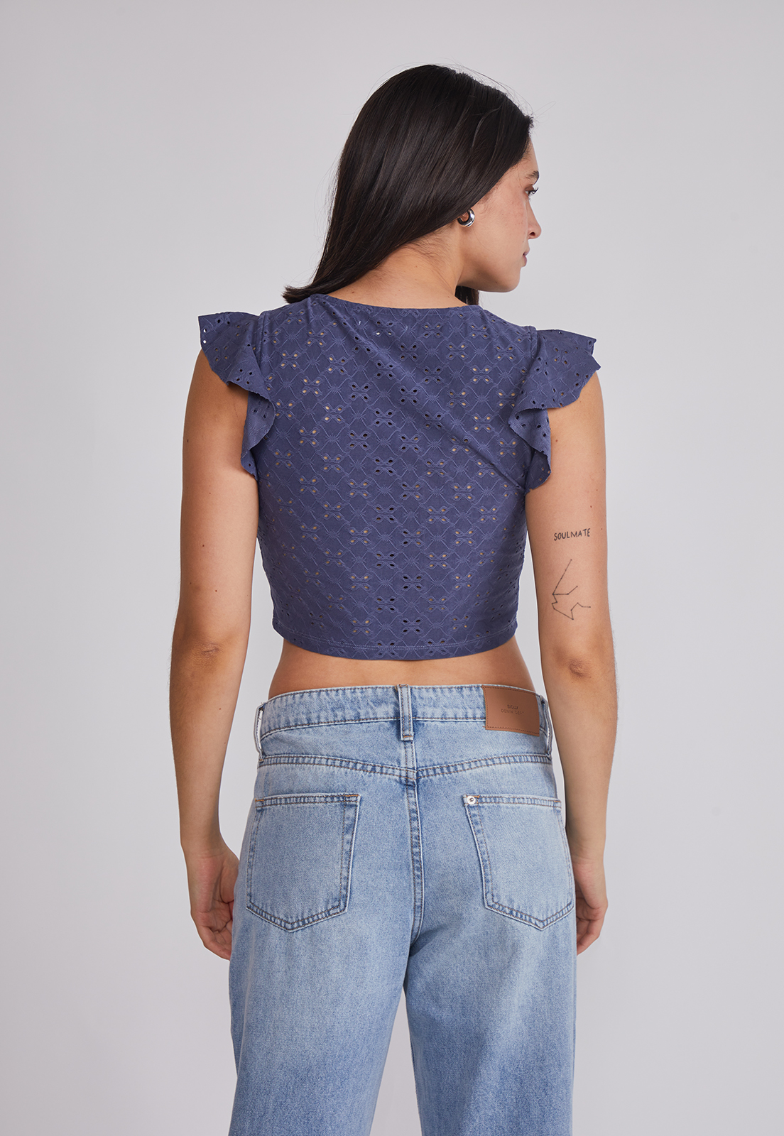 Polera Mujer Texturada Broderie Azul Sioux 2