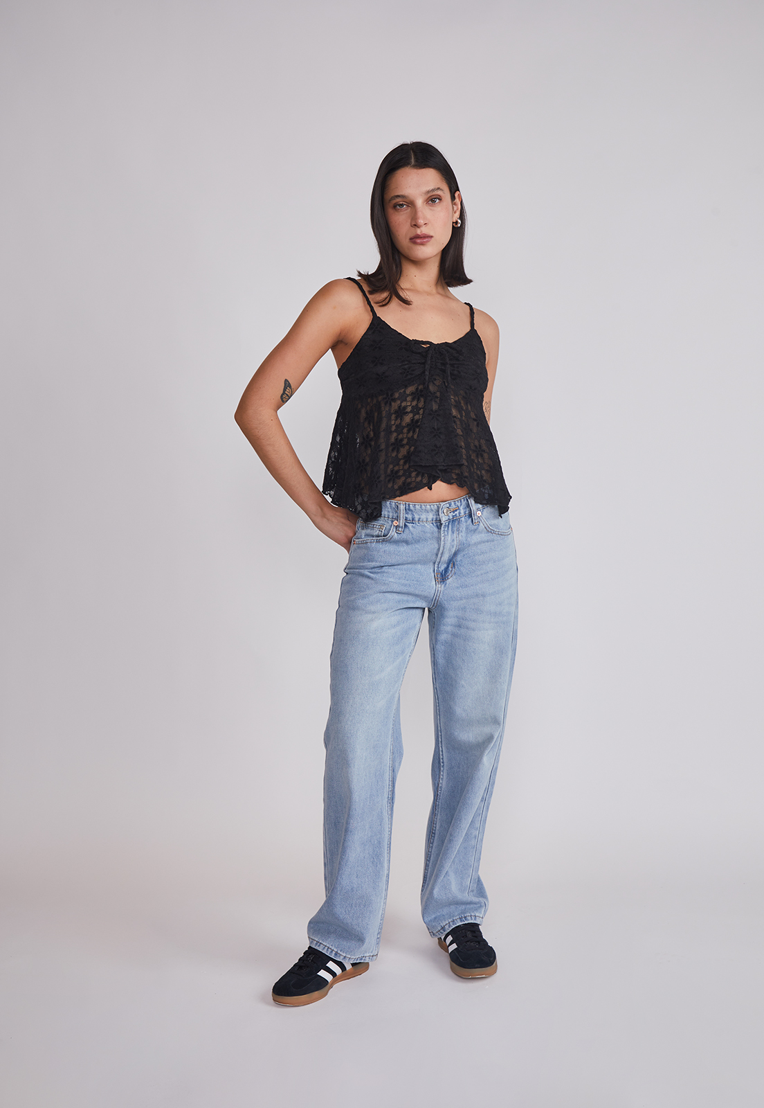 Peto Mujer Encaje vuelos Negro Sioux 3