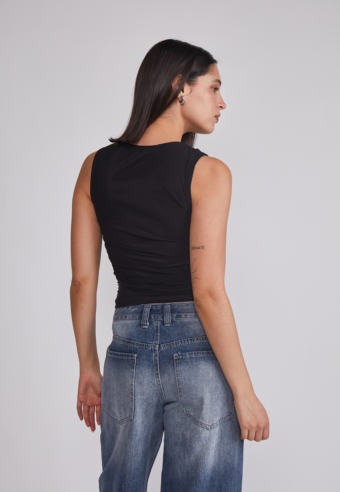 Peto Mujer Recogido Lateral Negro Sioux 2