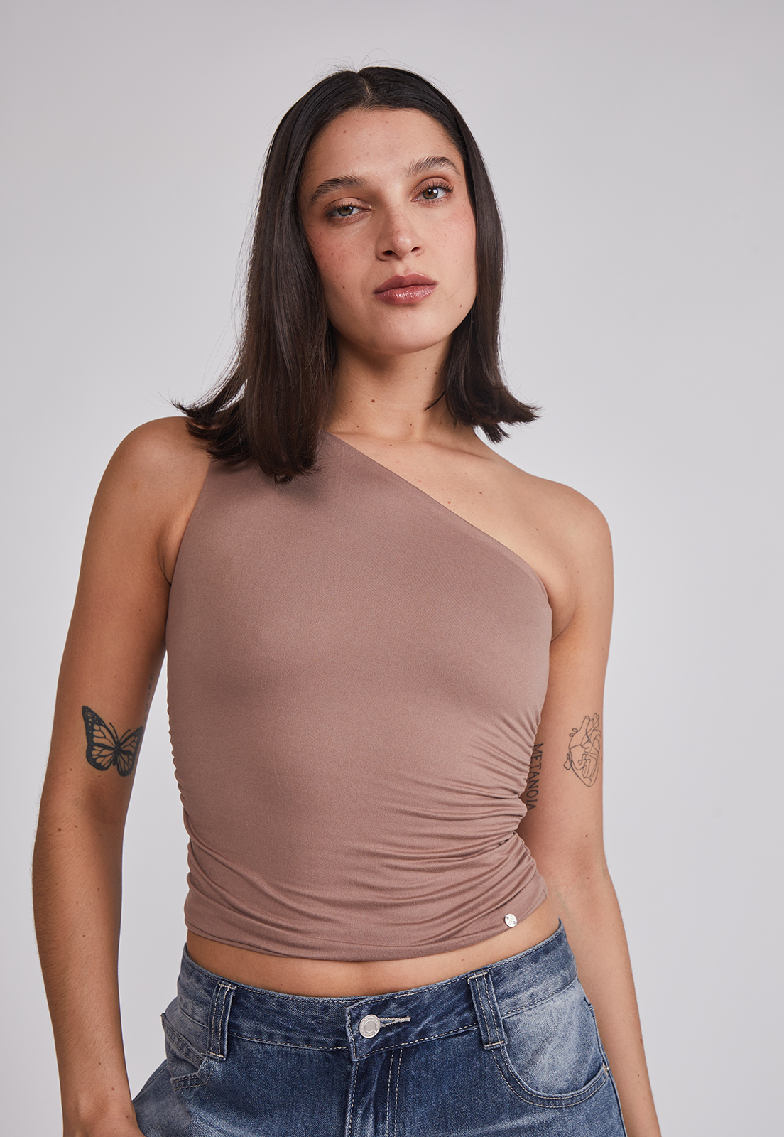 Peto Mujer Crop Un Hombro Café Sioux 5