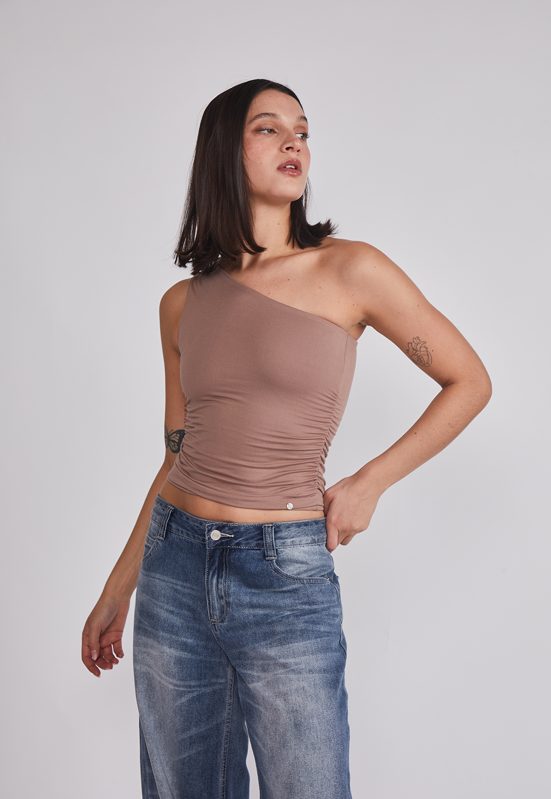 Peto Mujer Crop Un Hombro Café Sioux 1