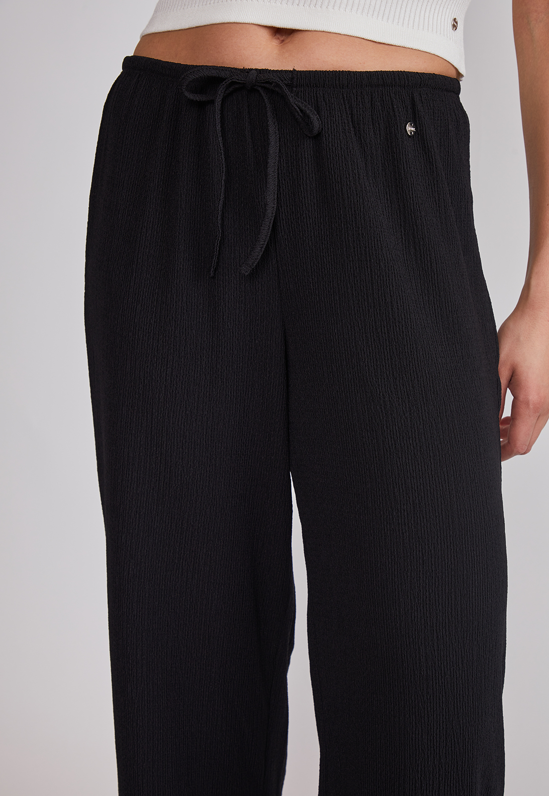 Pantalón Mujer Wide Leg Texturado Negro Sioux 3