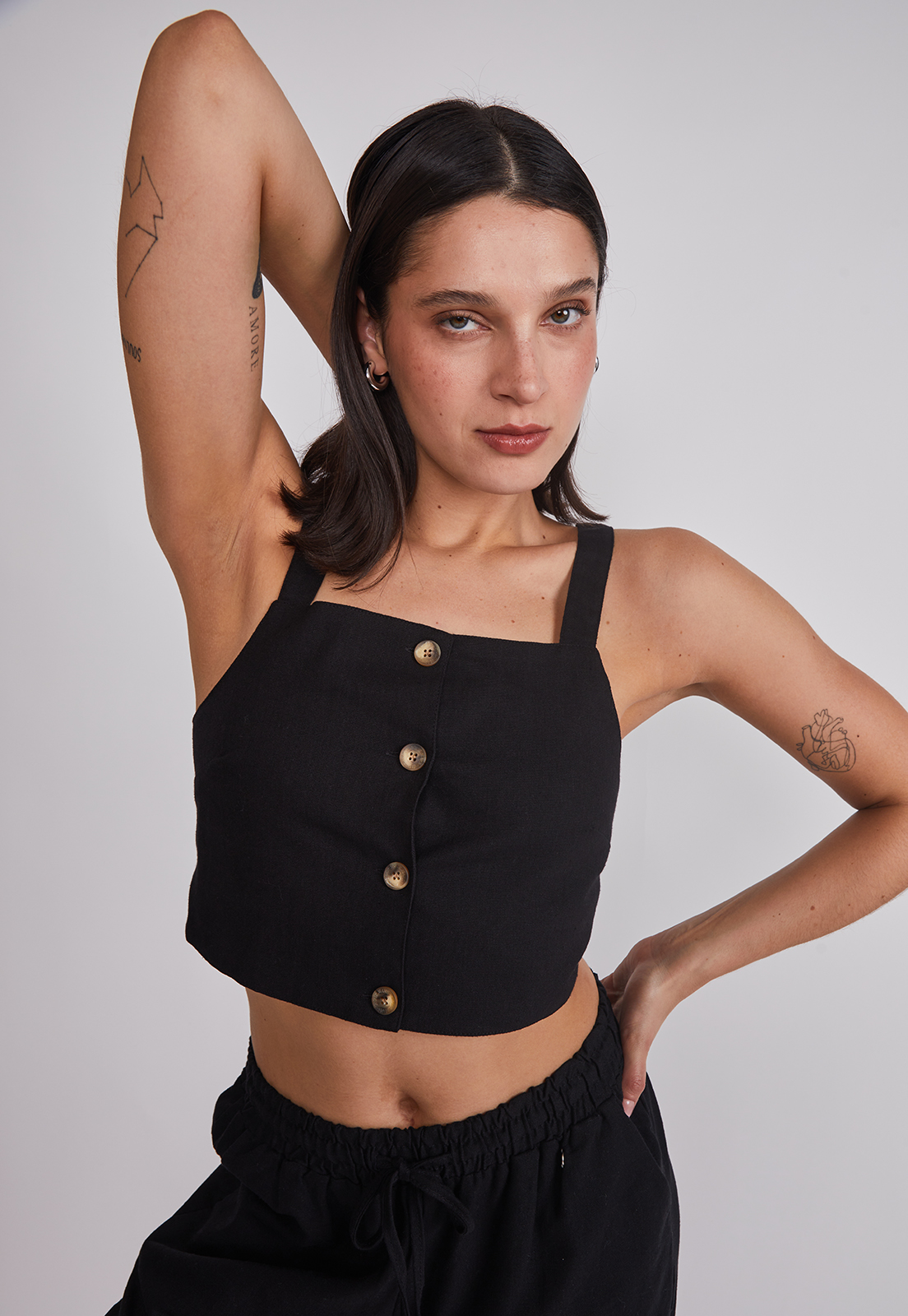 Blusa Mujer Lino Botones Negro Sioux 2