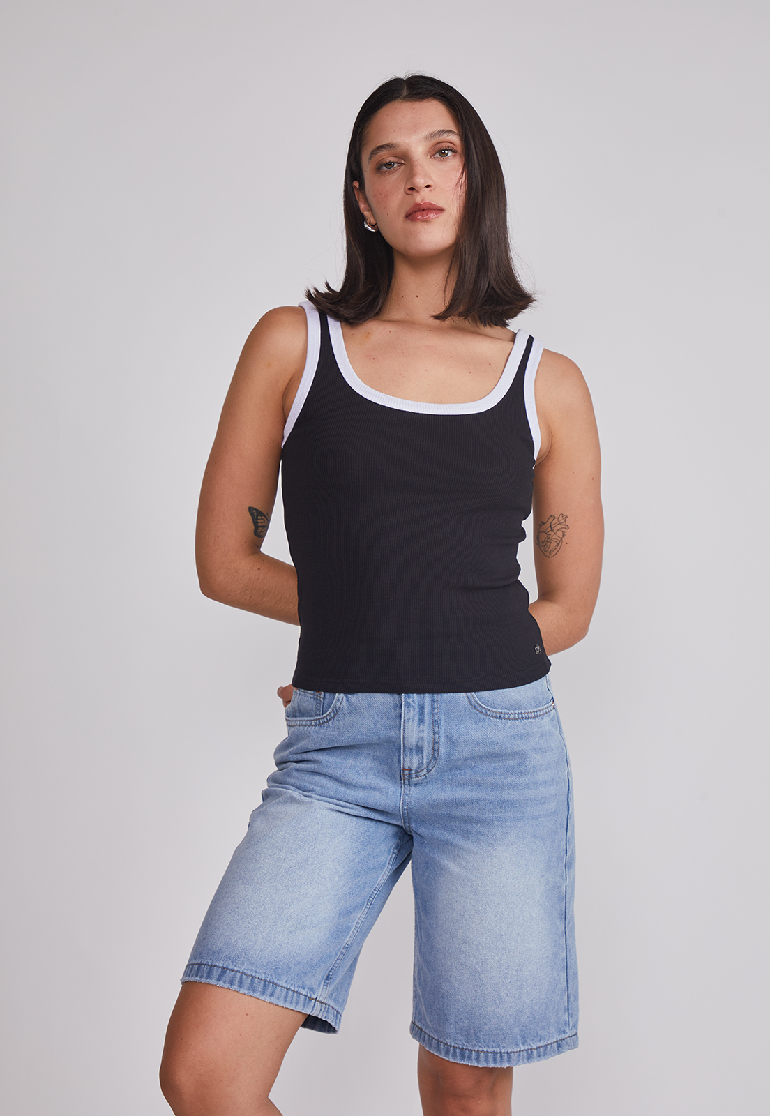 Peto Mujer Contraste Negro Sioux 1