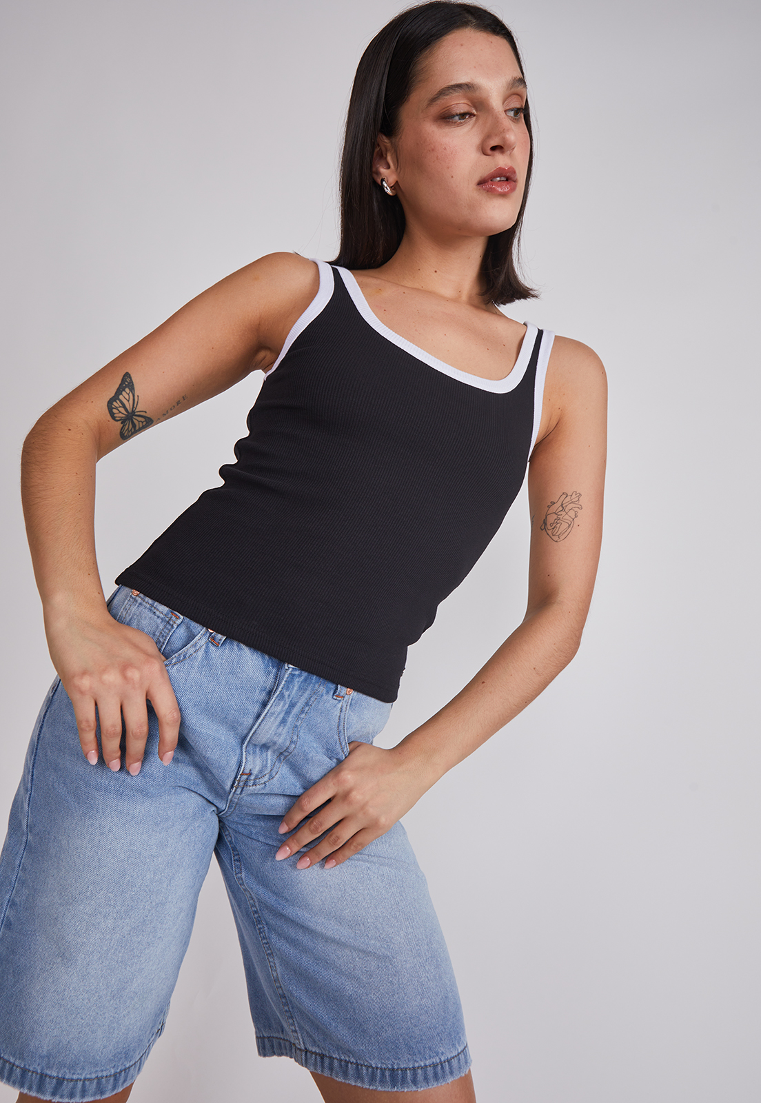 Peto Mujer Contraste Negro Sioux 4