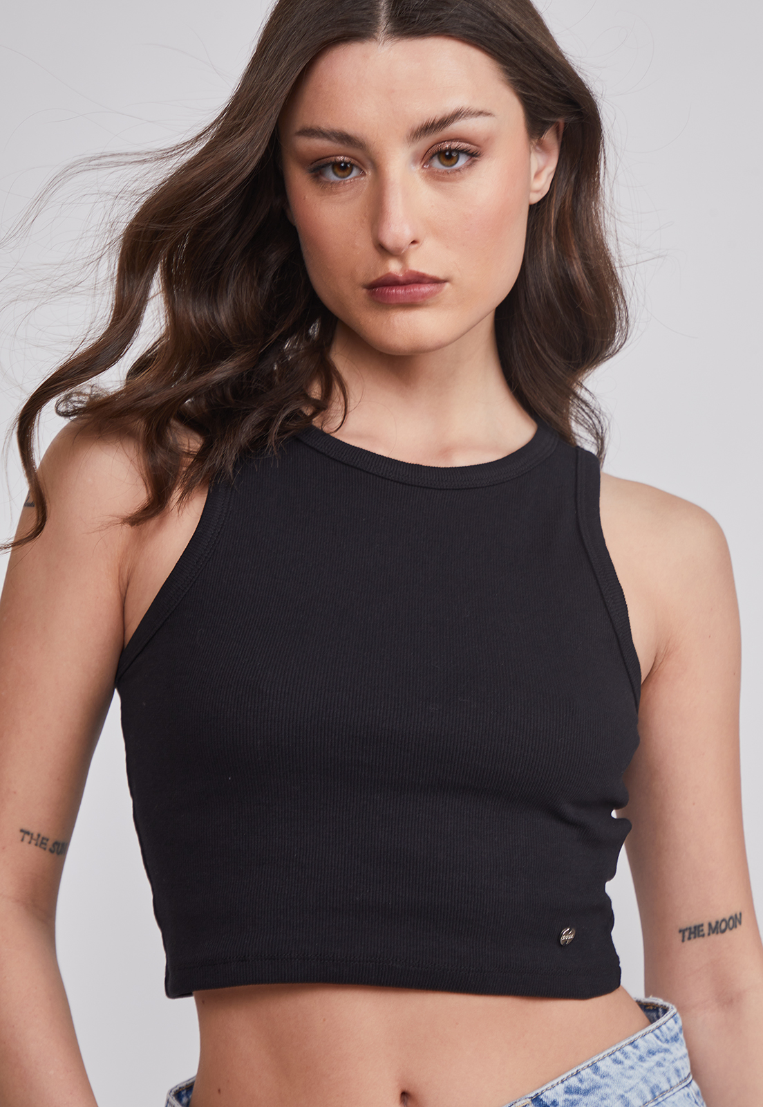 Peto Mujer Halter Crop Negro Sioux 5