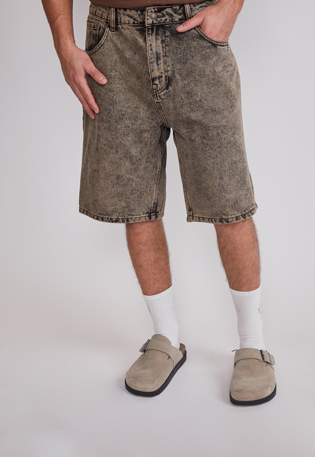 Bermuda Hombre Regular Proceso Café Sioux 1