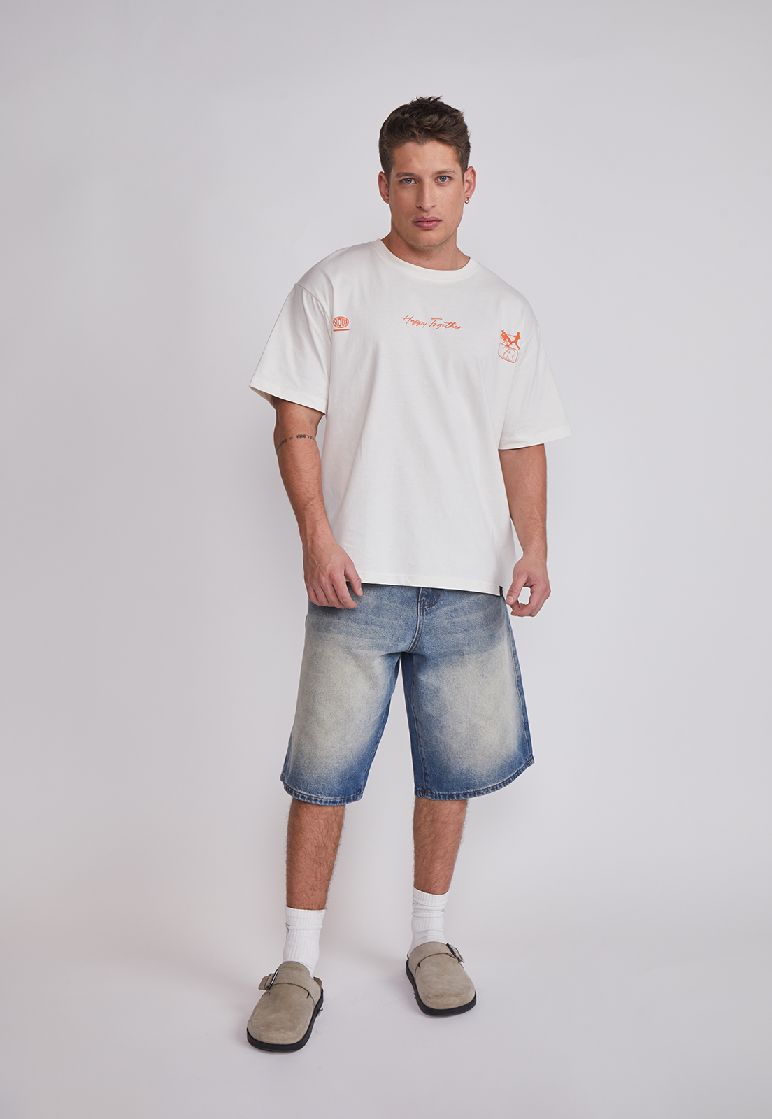 Polera Hombre Magic Perros Crudo Sioux 3