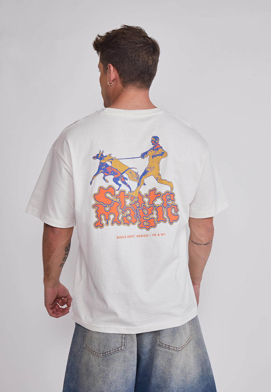 Polera Hombre Magic Perros Crudo Sioux 2