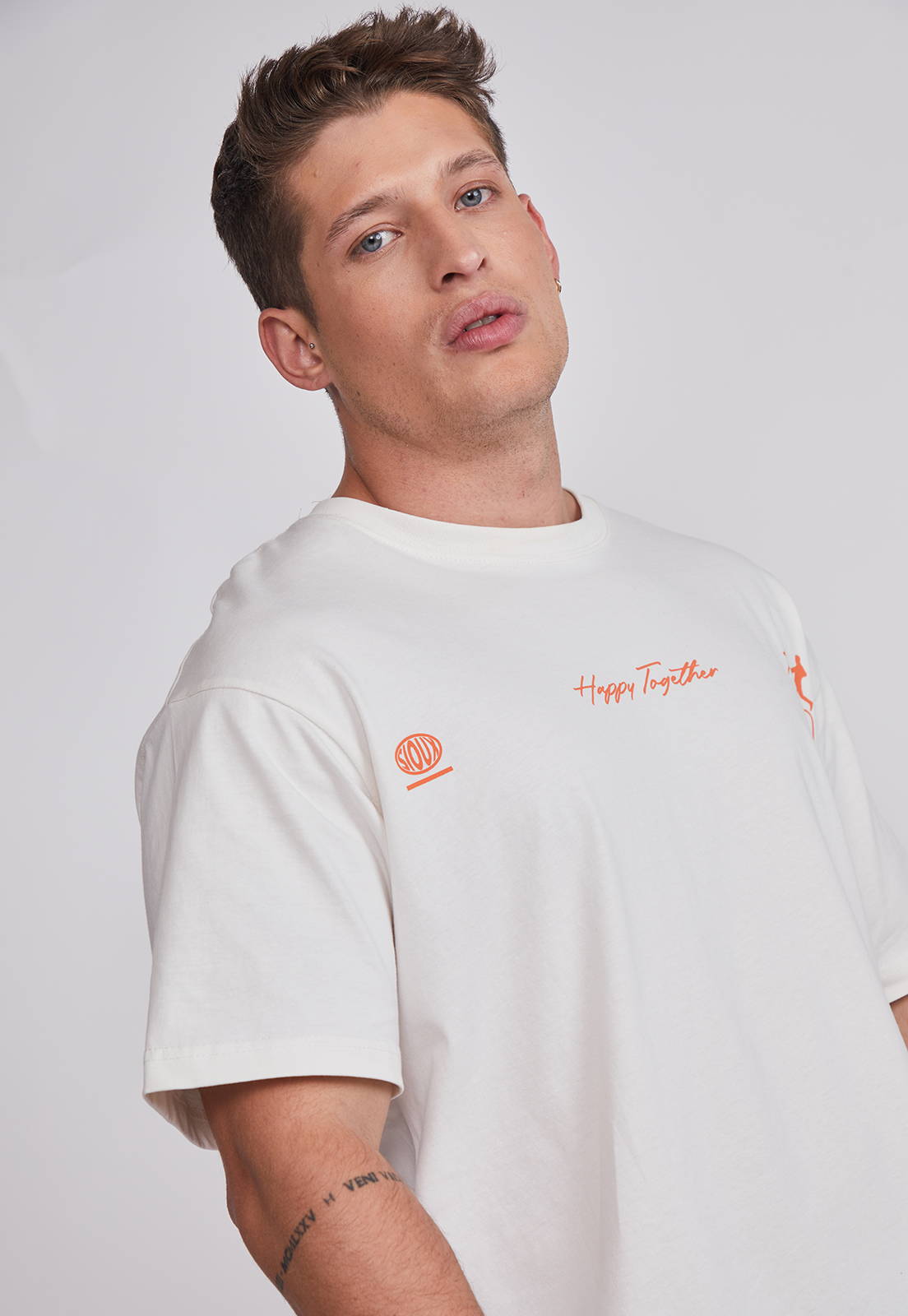 Polera Hombre Magic Perros Crudo Sioux 5