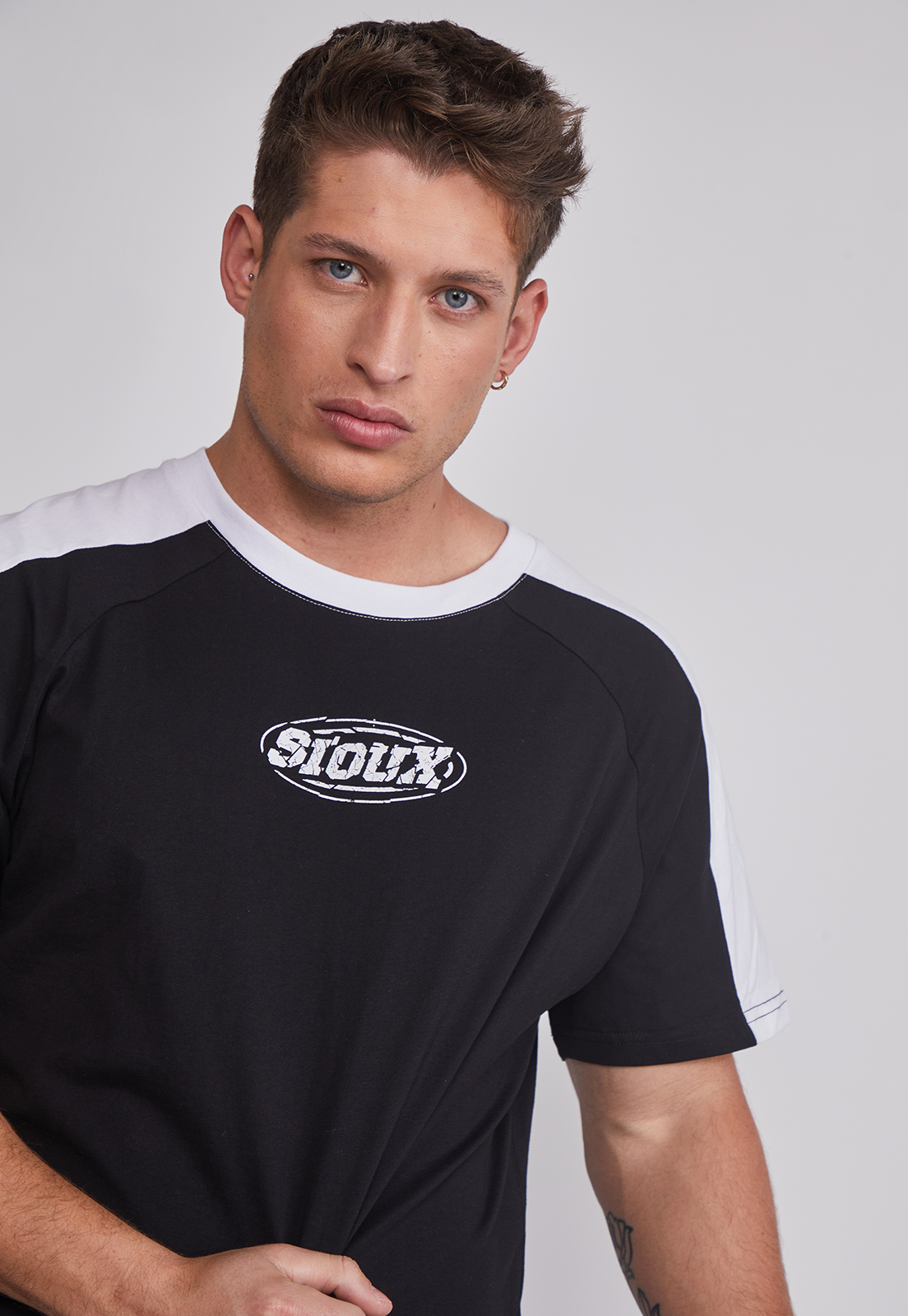 Polera Hombre Bicolor Negro Sioux 3