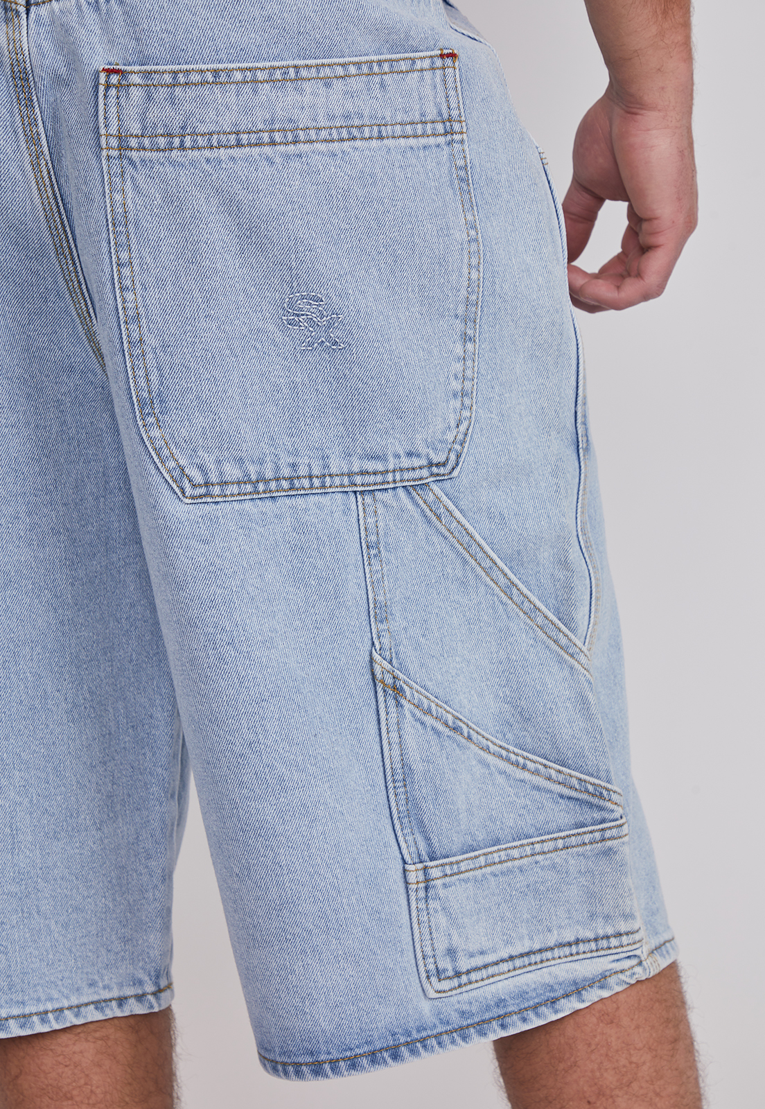 Bermuda Hombre Carpintero Fit Celeste Sioux 3