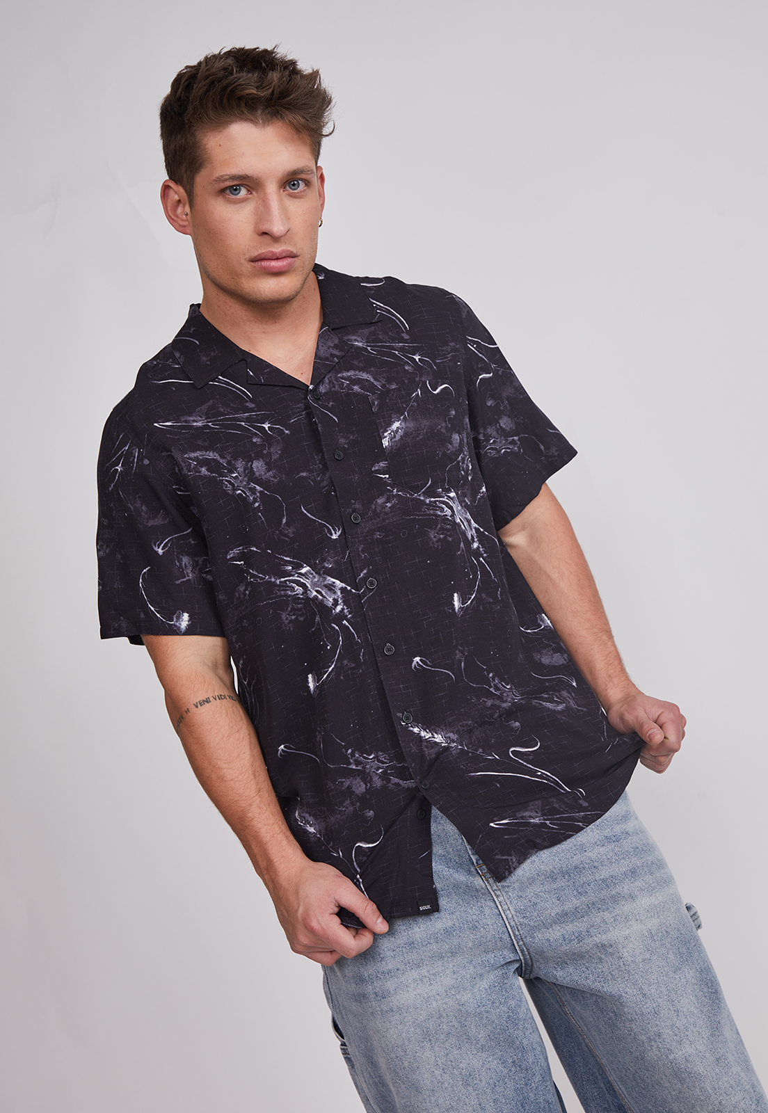 Camisa Hombre Full Print Negro Sioux 5