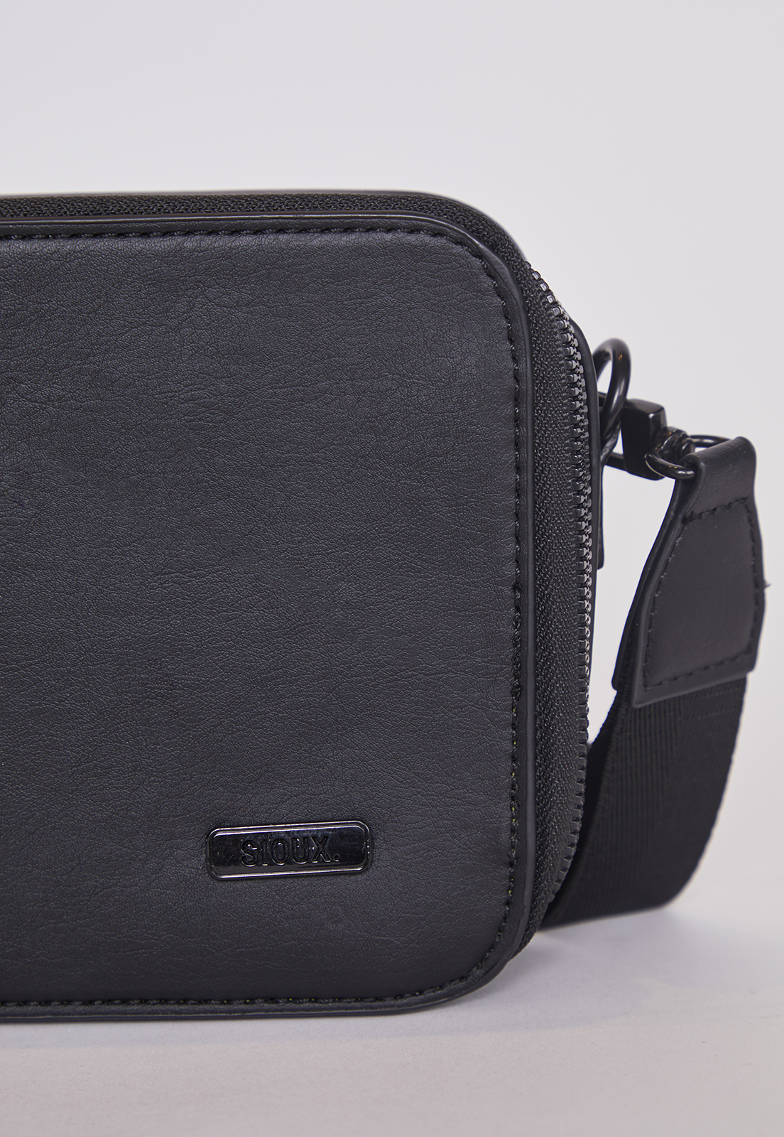 Bolso Crossbody Negro Sioux 2