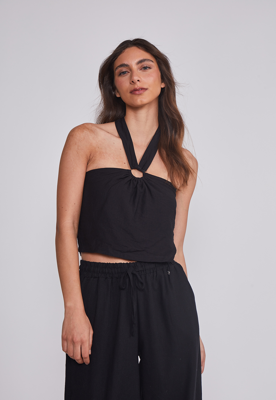 Peto Mujer Amarra Cuello Negro Sioux 1