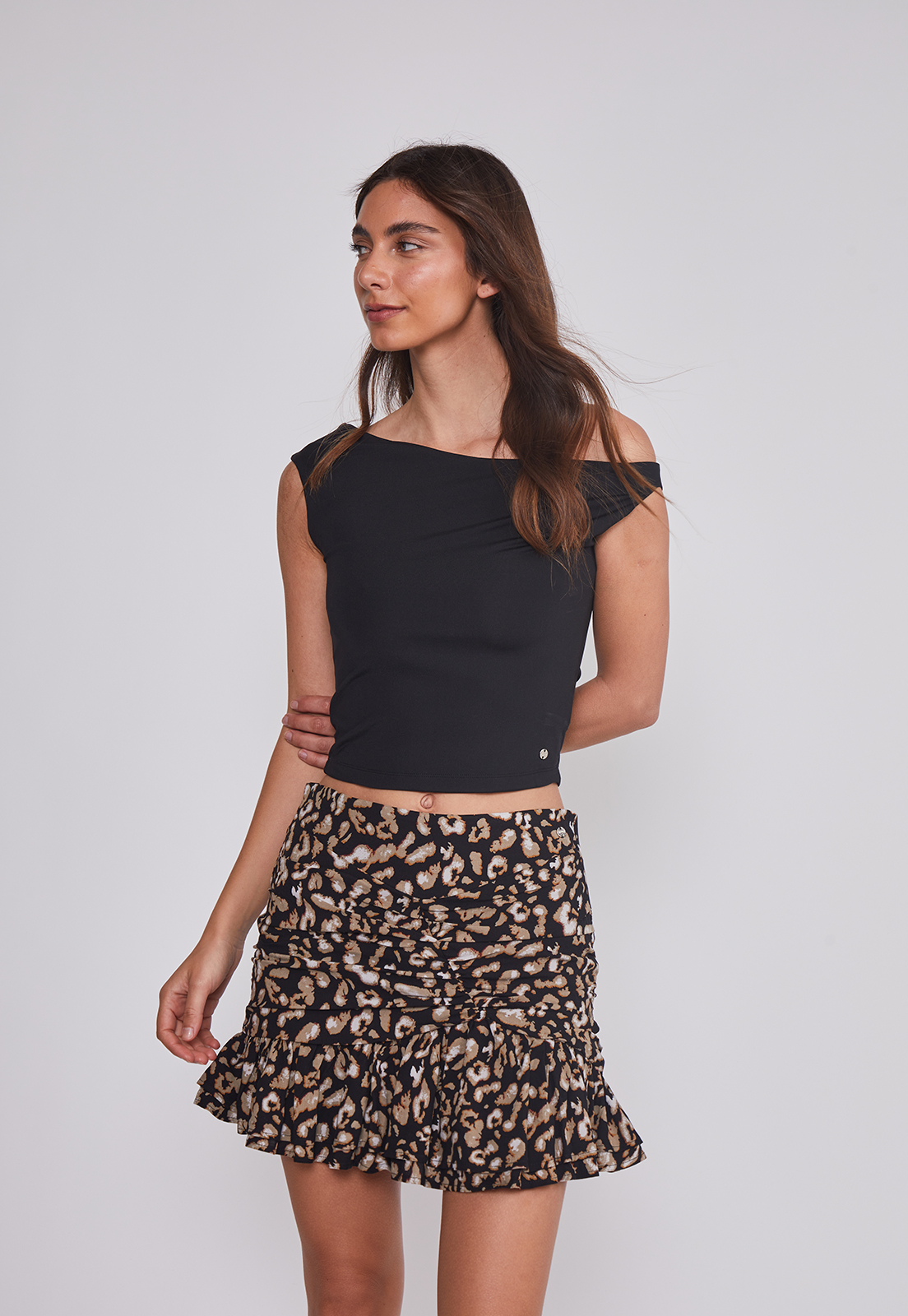 Peto Mujer asimétrico Soft Negro Sioux 1