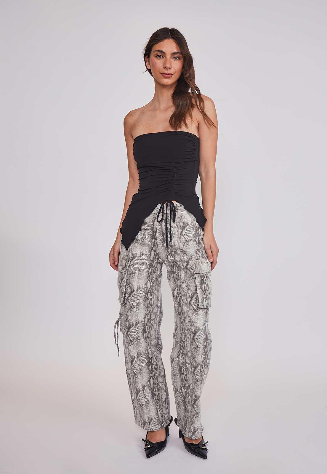 Peto Mujer Recogido asimétrico Negro Sioux 5