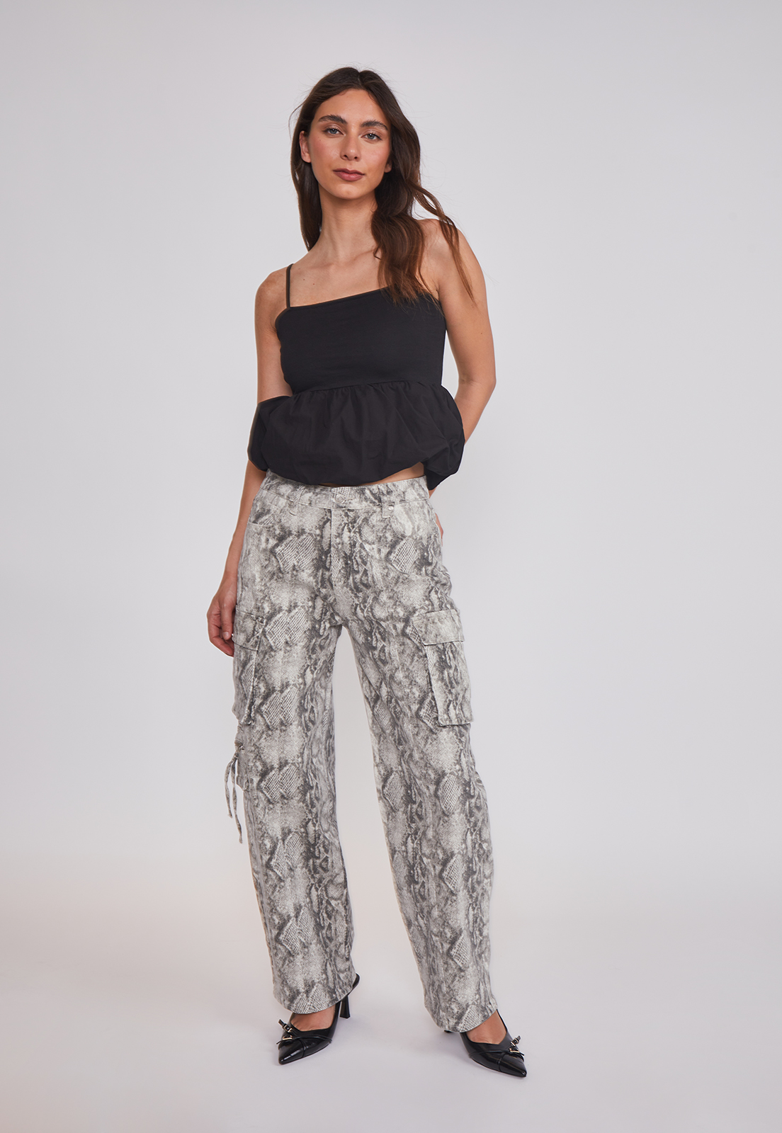 Peto Mujer Silueta Globo Negro Sioux 3