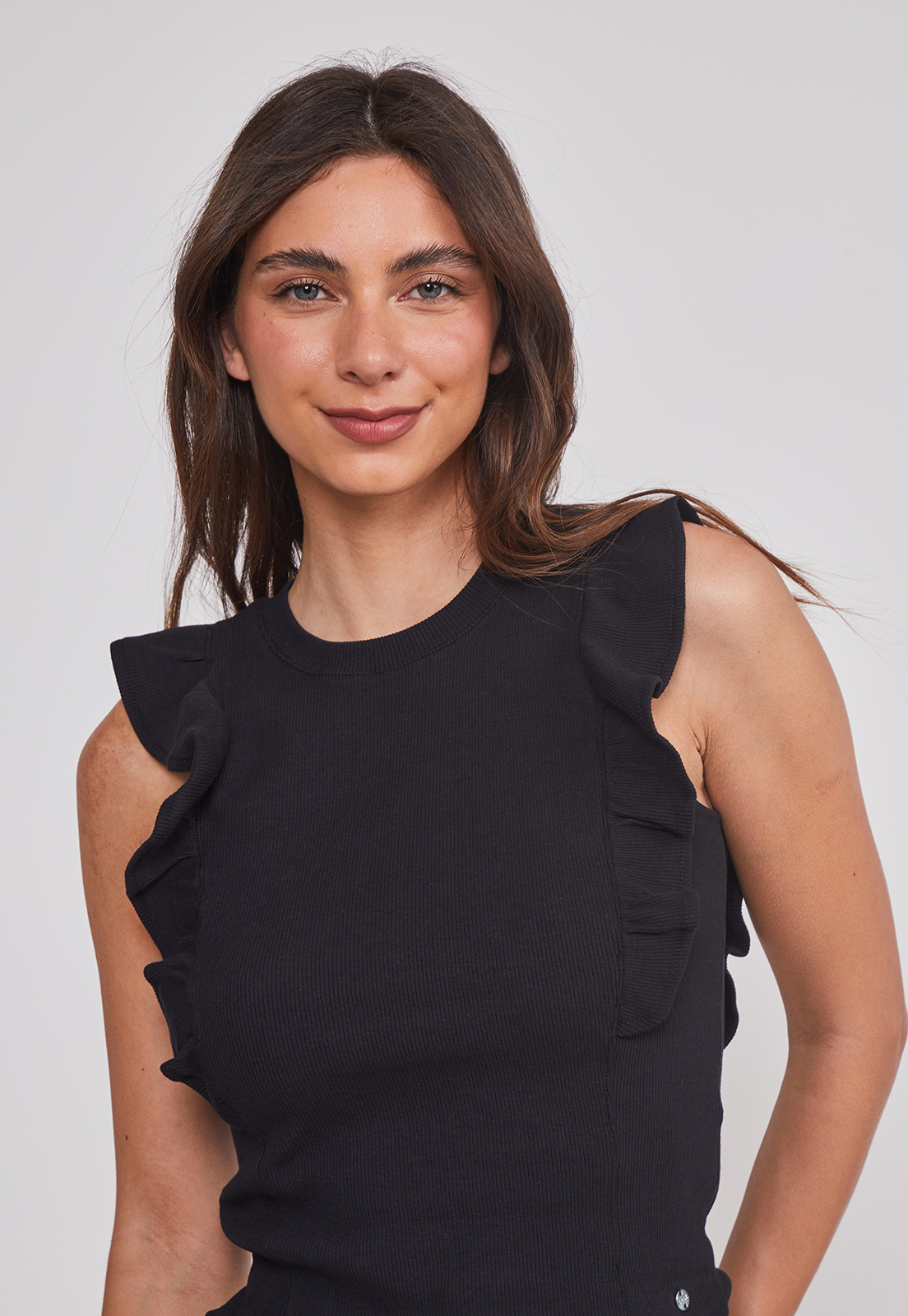 Polera Mujer Rib Vuelos Negro Sioux 5