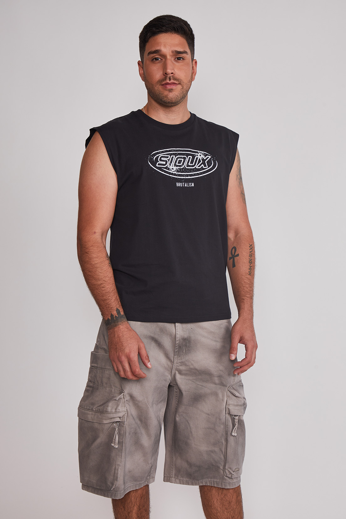 Polera Sin Manga Hombre Moda Negro Sioux 1