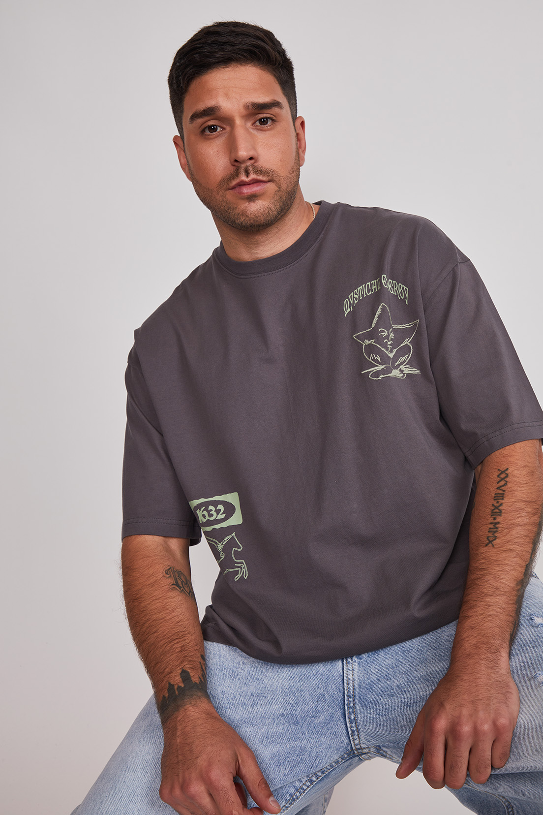 Polera Hombre Boxy Pegasus Gris Sioux 3