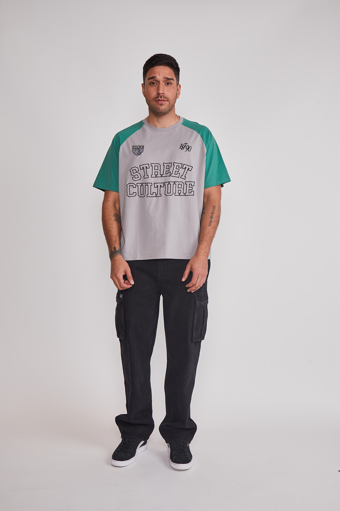 Polera Hombre Street Gris Sioux 5