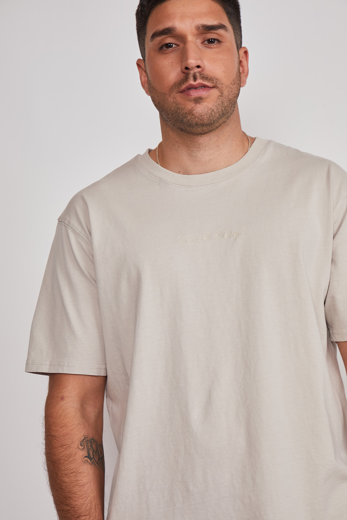 Polera Hombre Moda Relaxed Gris Sioux 4