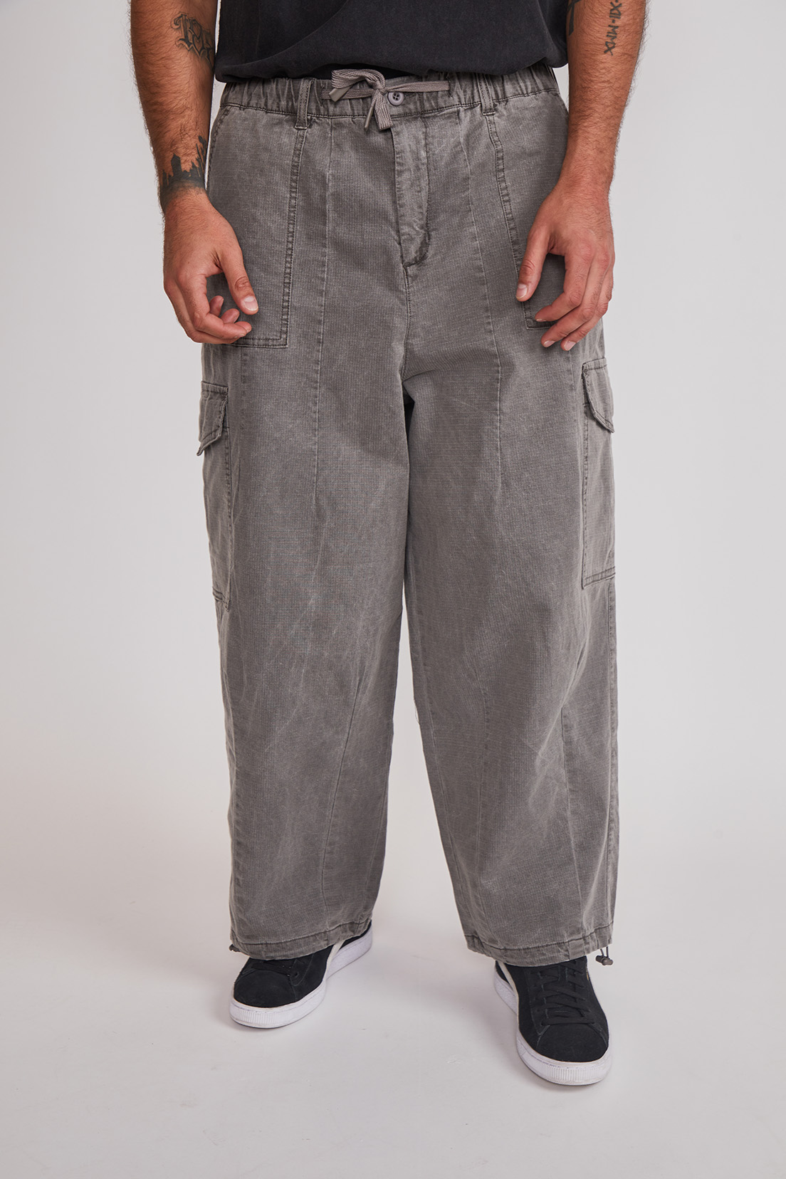 Pantalón Hombre Baggy Cargo Gris Sioux 1