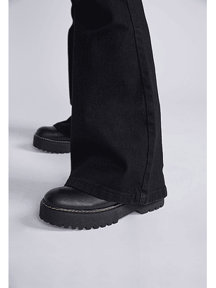 Pantalón Básico Flare Negro Sioux