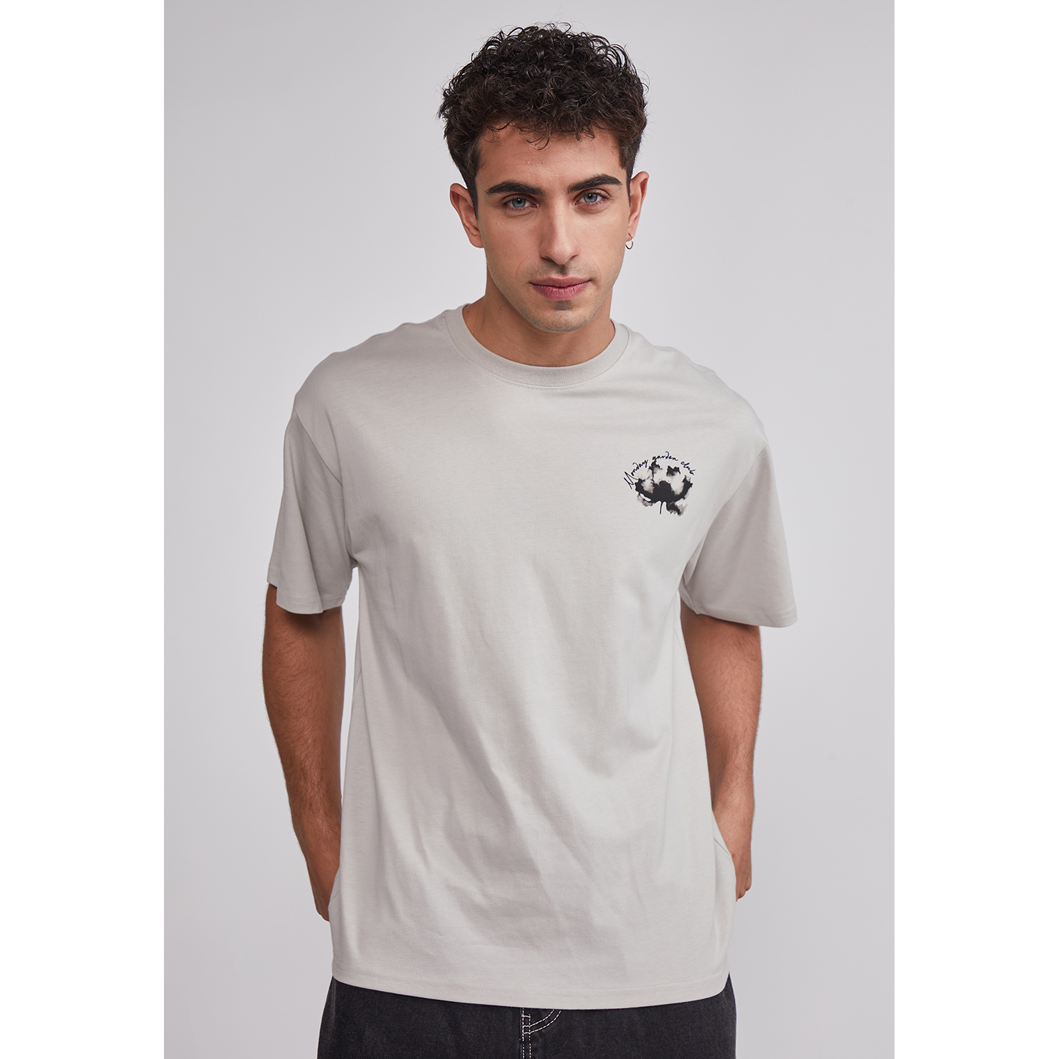 Polera Hombre Flor Grande Gris Sioux 4