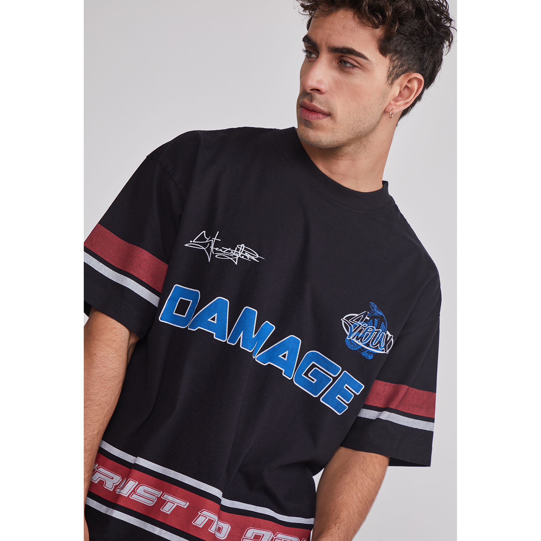 Polera Hombre Relaxed Serpiente Negro Sioux 4