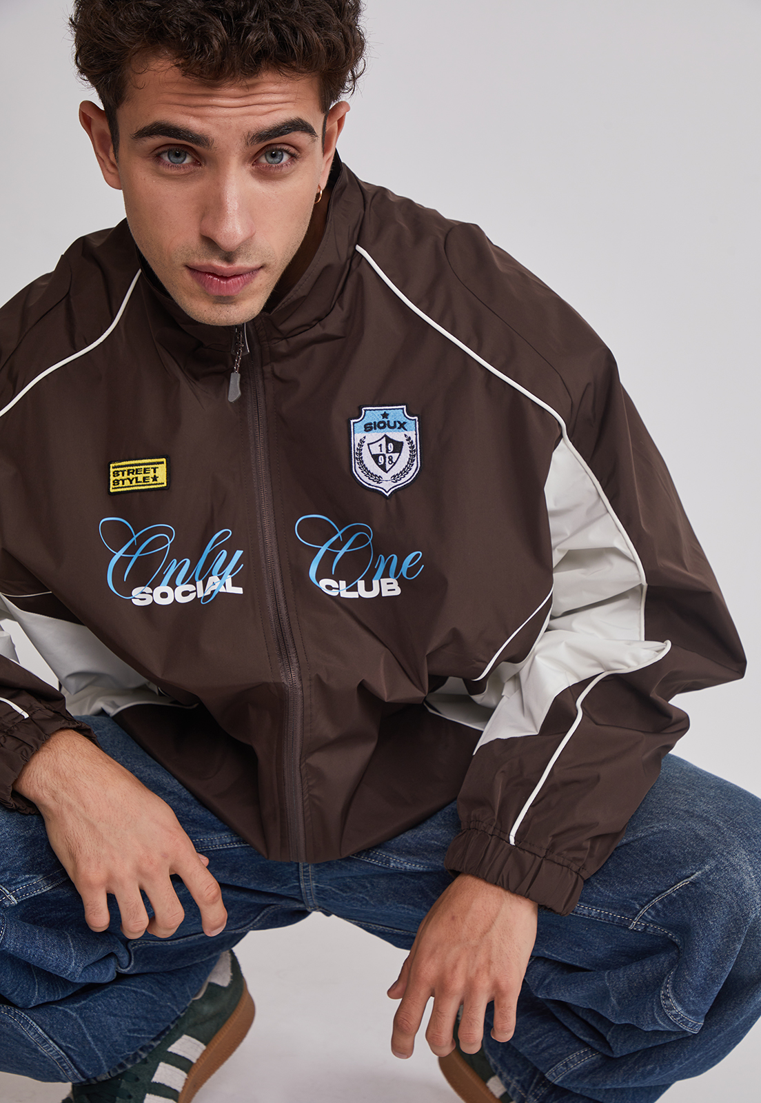 Cortaviento Hombre Técnico Sport Café Sioux 4