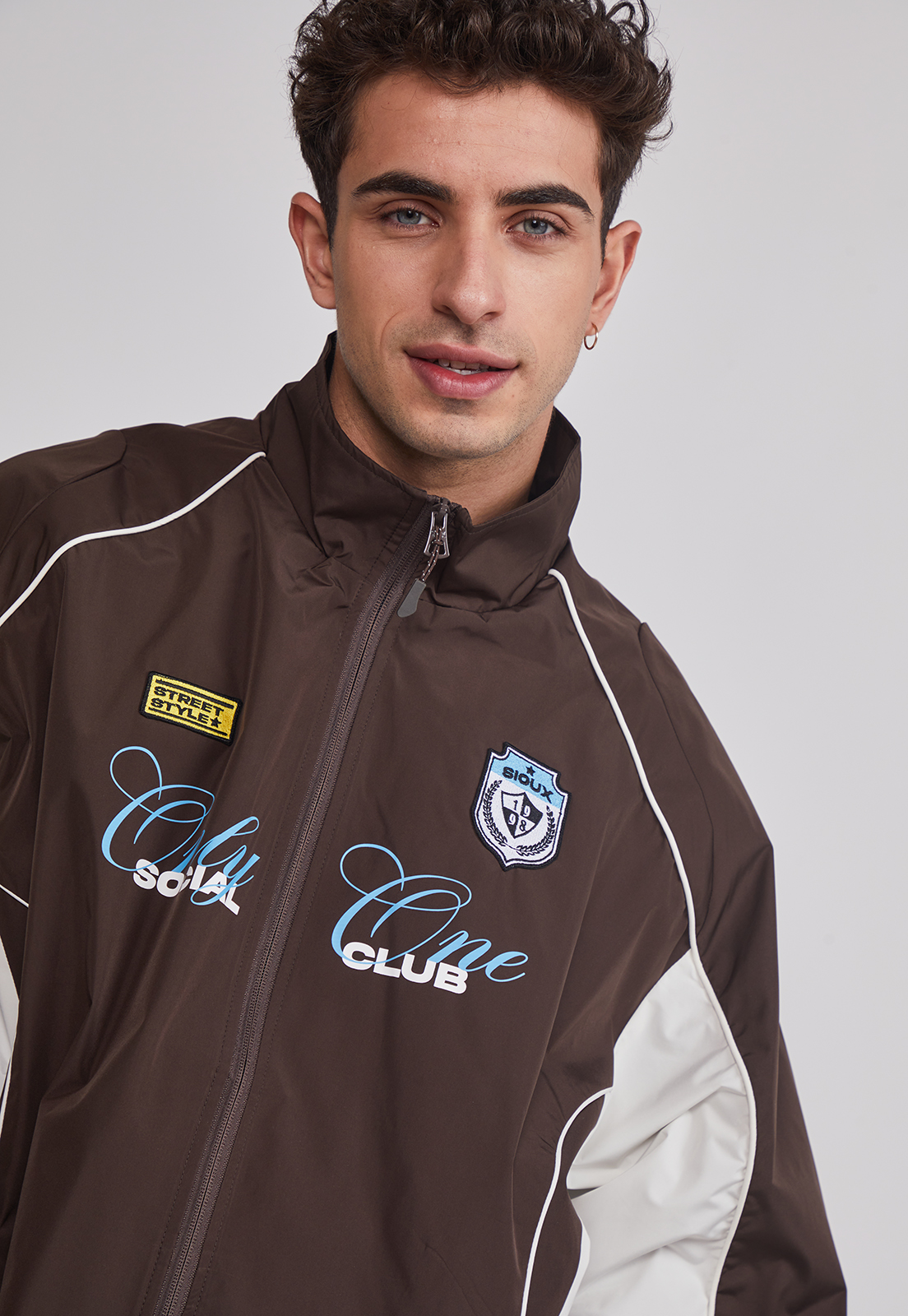 Cortaviento Hombre Técnico Sport Café Sioux 5